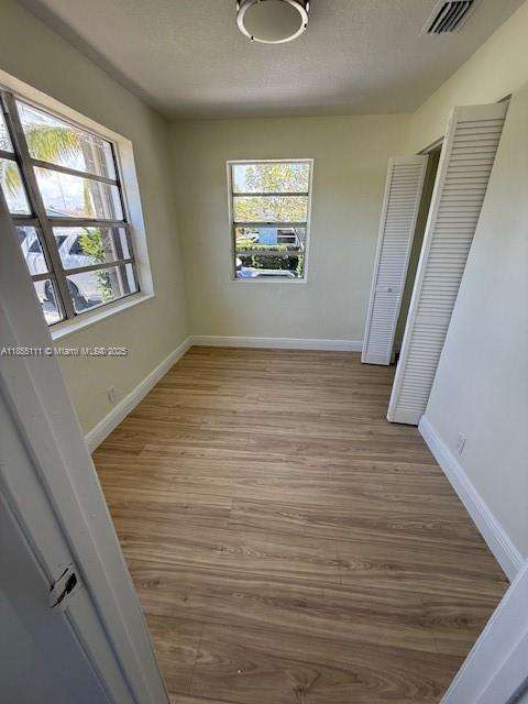 Small Image of 2711 DEWEY ST, Hollywood Number 22