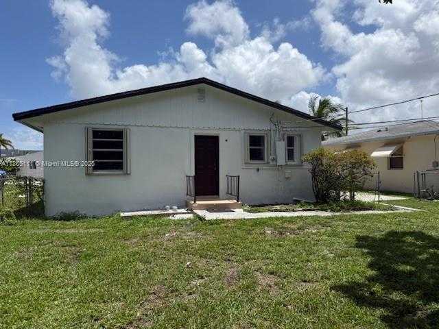 Small Image of 2711 DEWEY ST, Hollywood Number 35