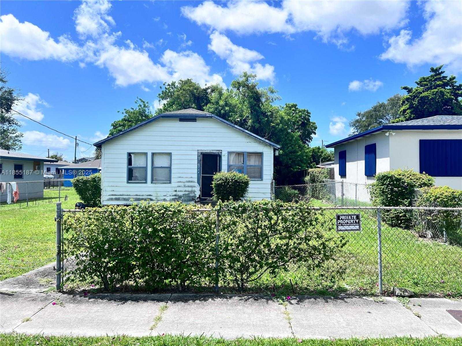 Small Image of Miami Number 2
