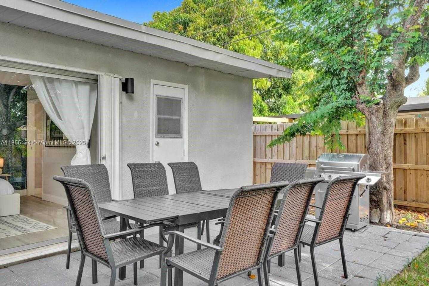 Small Image of 1573 NORTH EAST 30TH CT, Pompano Beach Number 4