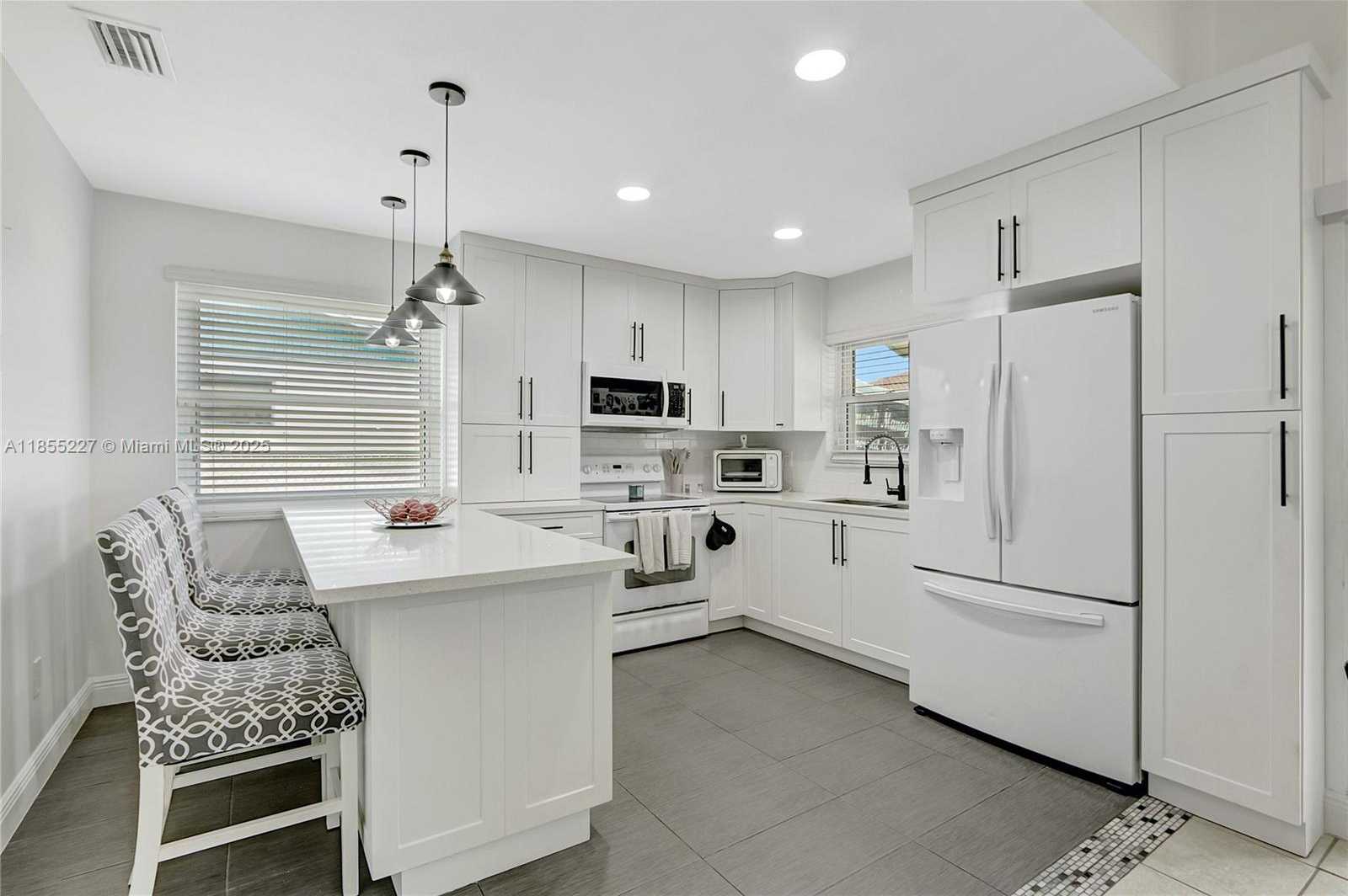 Small Image of 13217 SOUTH WEST 257TH TER, Homestead Number 6