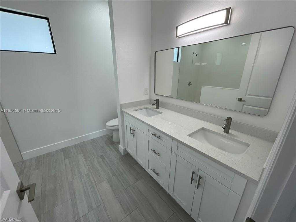 Small Image of 818 CHEMSTRAND, Lehigh Acres Number 12