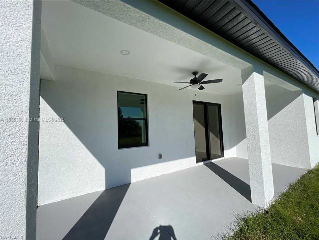 Small Image of 818 CHEMSTRAND, Lehigh Acres Number 4
