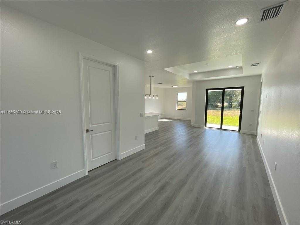 Small Image of 818 CHEMSTRAND, Lehigh Acres Number 6