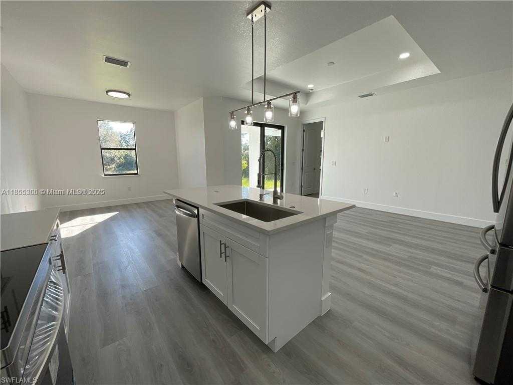 Small Image of 818 CHEMSTRAND, Lehigh Acres Number 9