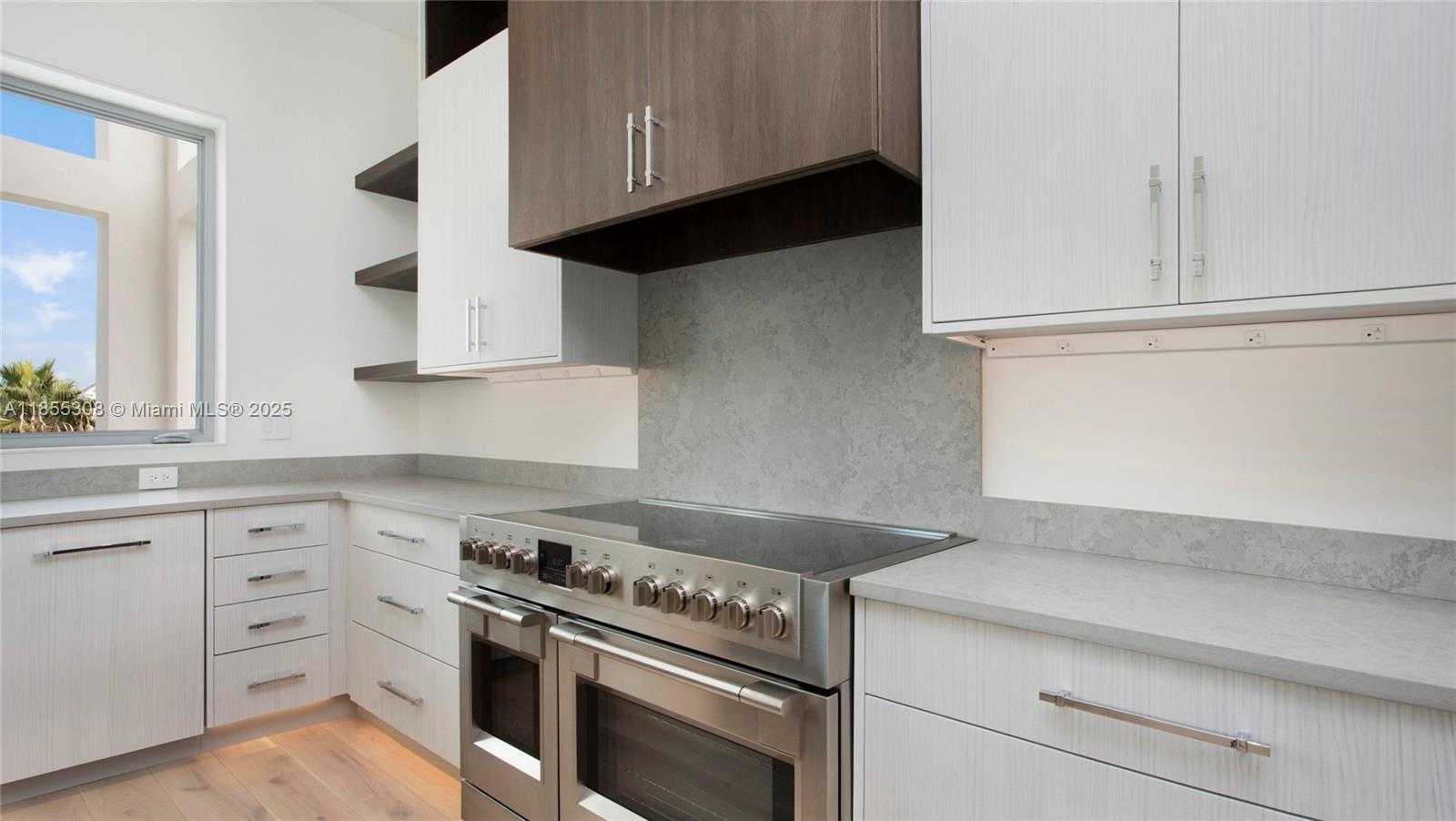 Small Image of 1798 HOLIDAY LN, Naples Number 13