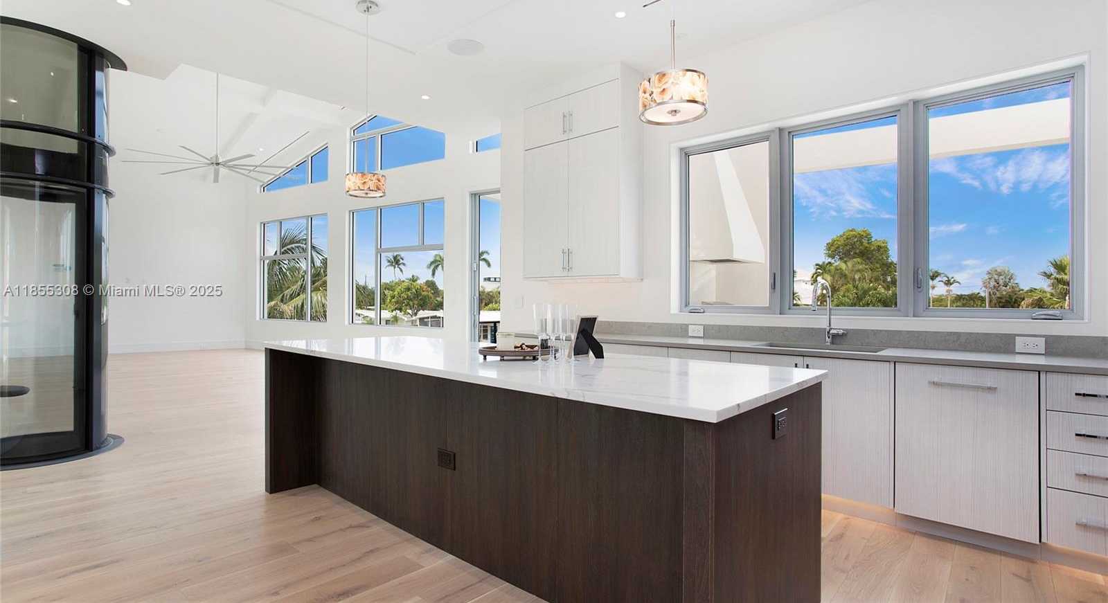 Small Image of 1798 HOLIDAY LN, Naples Number 14