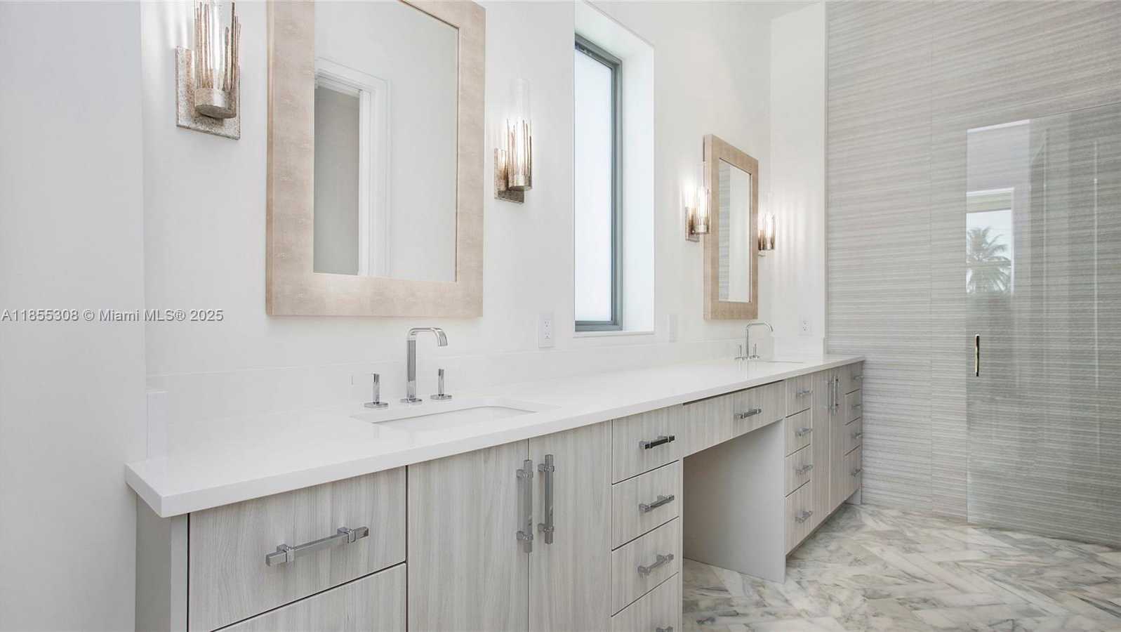 Small Image of 1798 HOLIDAY LN, Naples Number 17