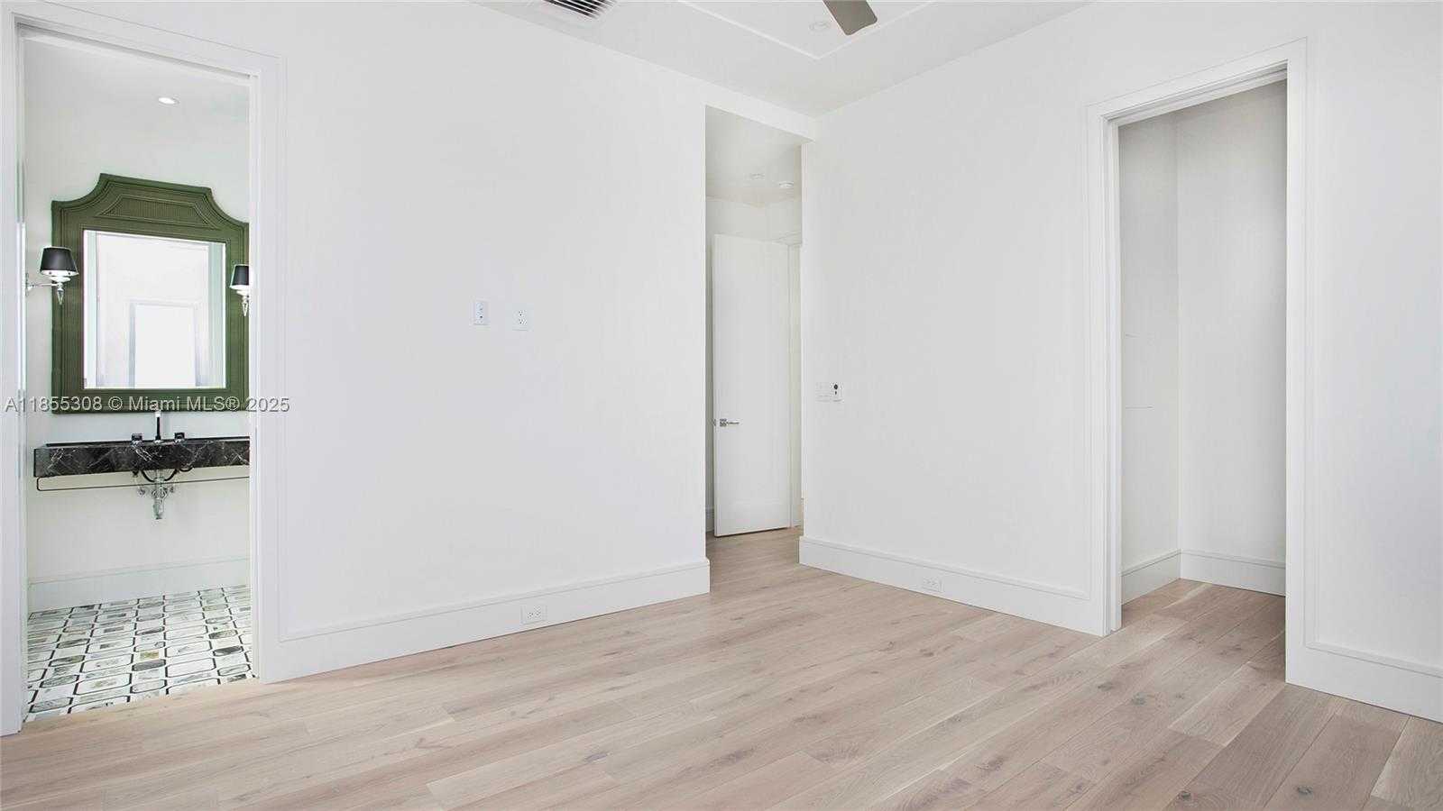 Small Image of 1798 HOLIDAY LN, Naples Number 22