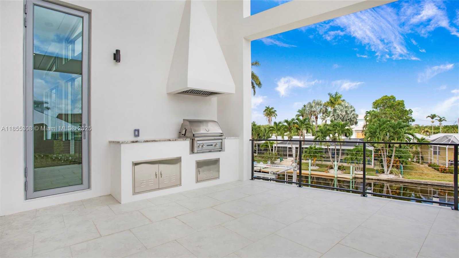 Small Image of 1798 HOLIDAY LN, Naples Number 29