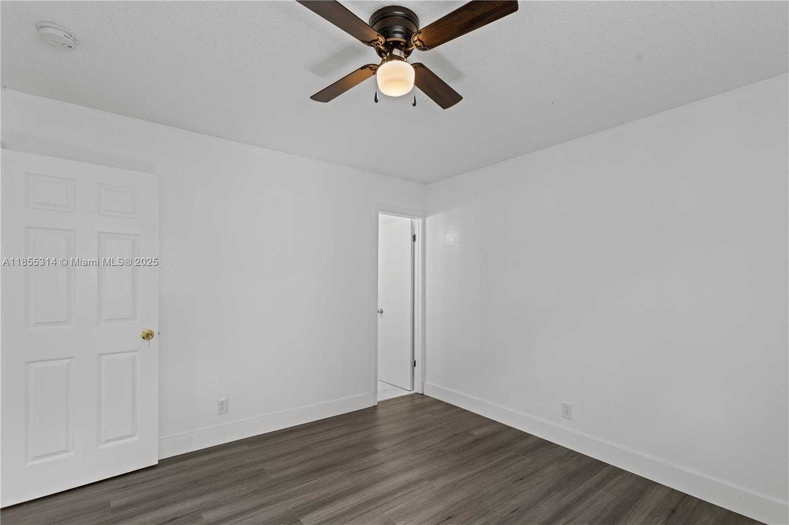 Small Image of 405 SOUTH WEST 78TH TER, North Lauderdale Number 16