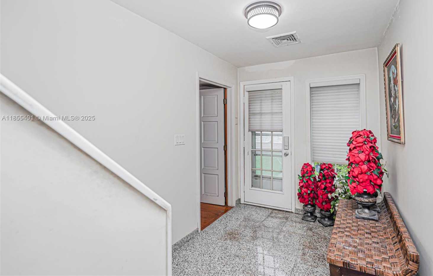 Small Image of 66 CROMWELL CIR, Out of City Number 52