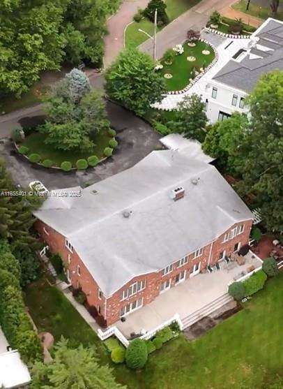 Small Image of 66 CROMWELL CIR, Out of City Number 64