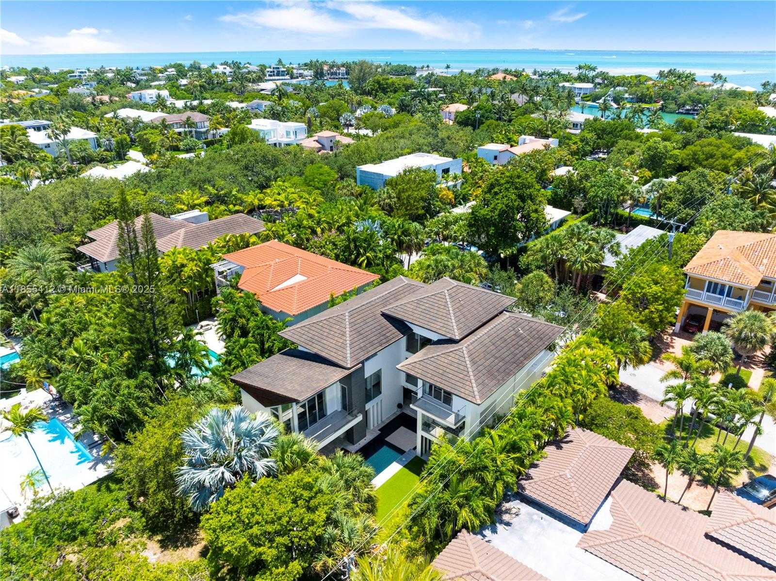 Small Image of 545 SABAL PALM, Key Biscayne Number 66