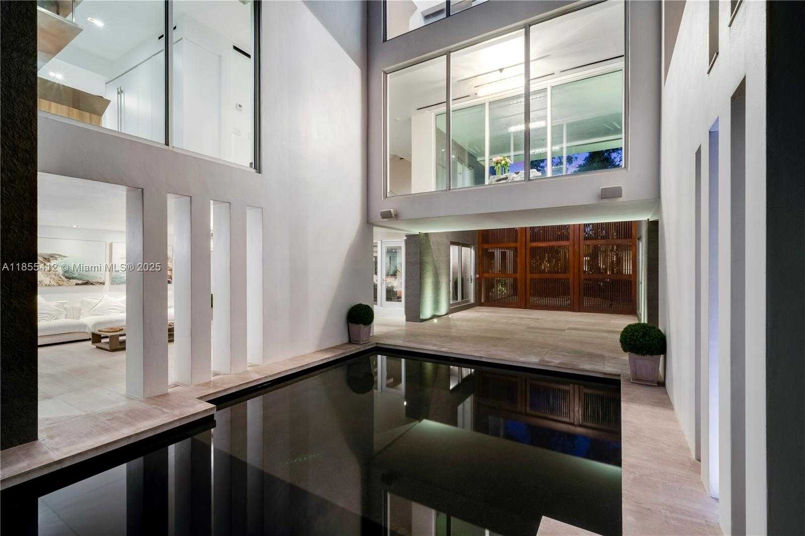Small Image of 545 SABAL PALM, Key Biscayne Number 8