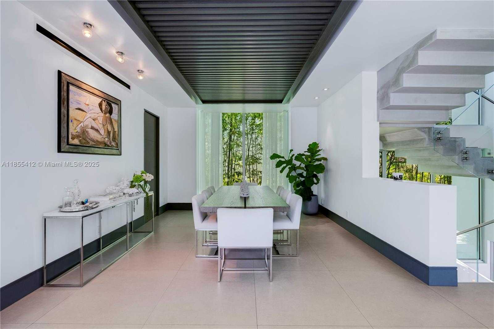 Small Image of 545 SABAL PALM, Key Biscayne Number 87