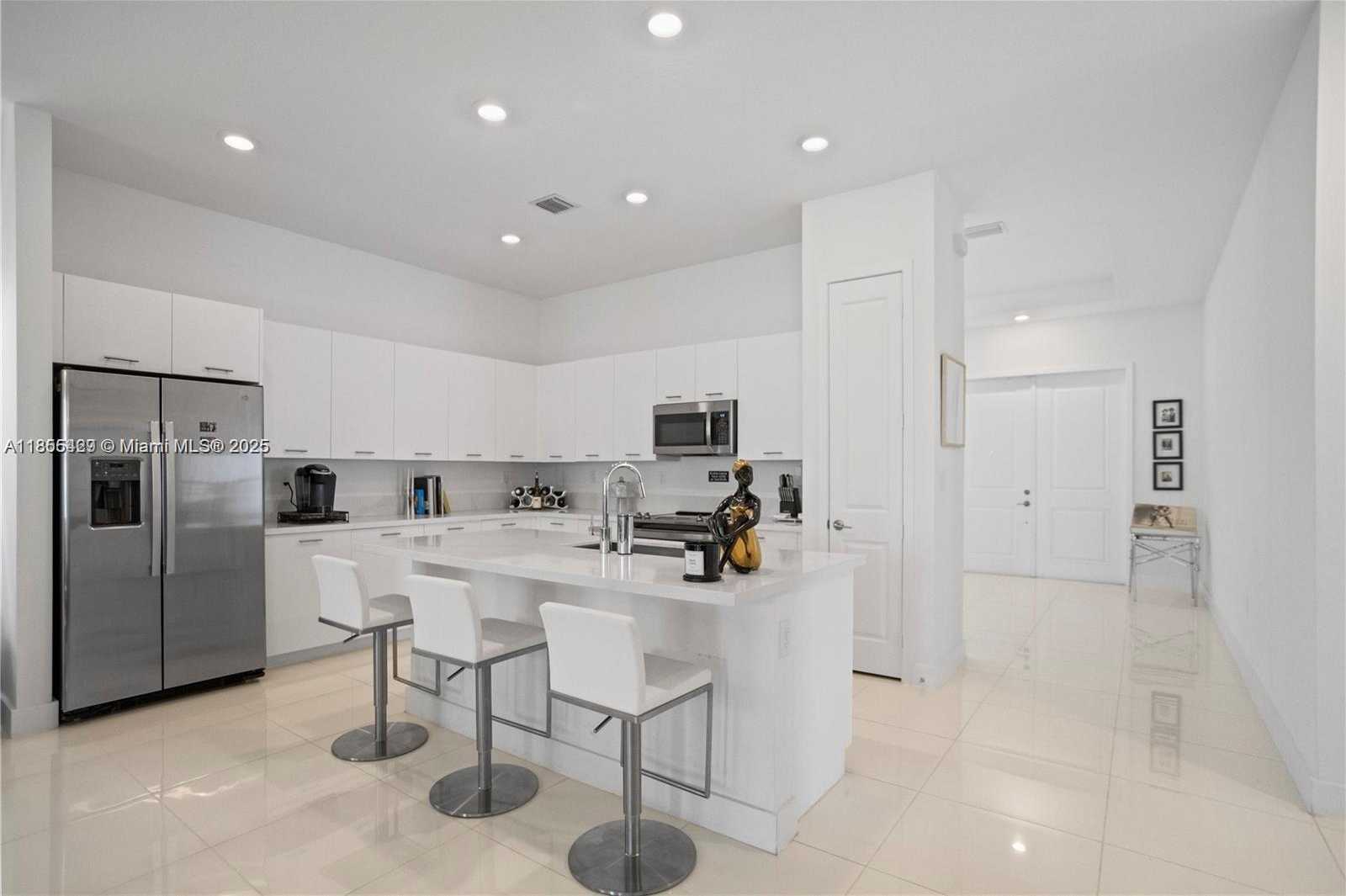 Small Image of 4407 SOUTH WEST 175TH AVE, Miramar Number 10