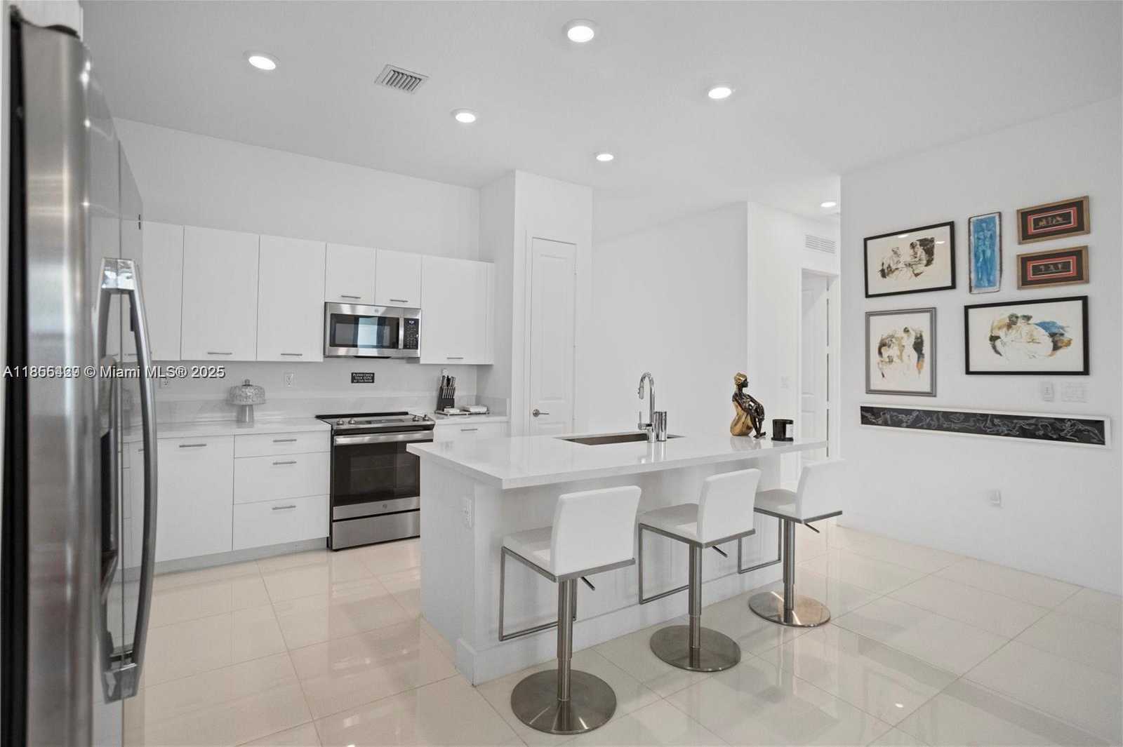 Small Image of 4407 SOUTH WEST 175TH AVE, Miramar Number 20