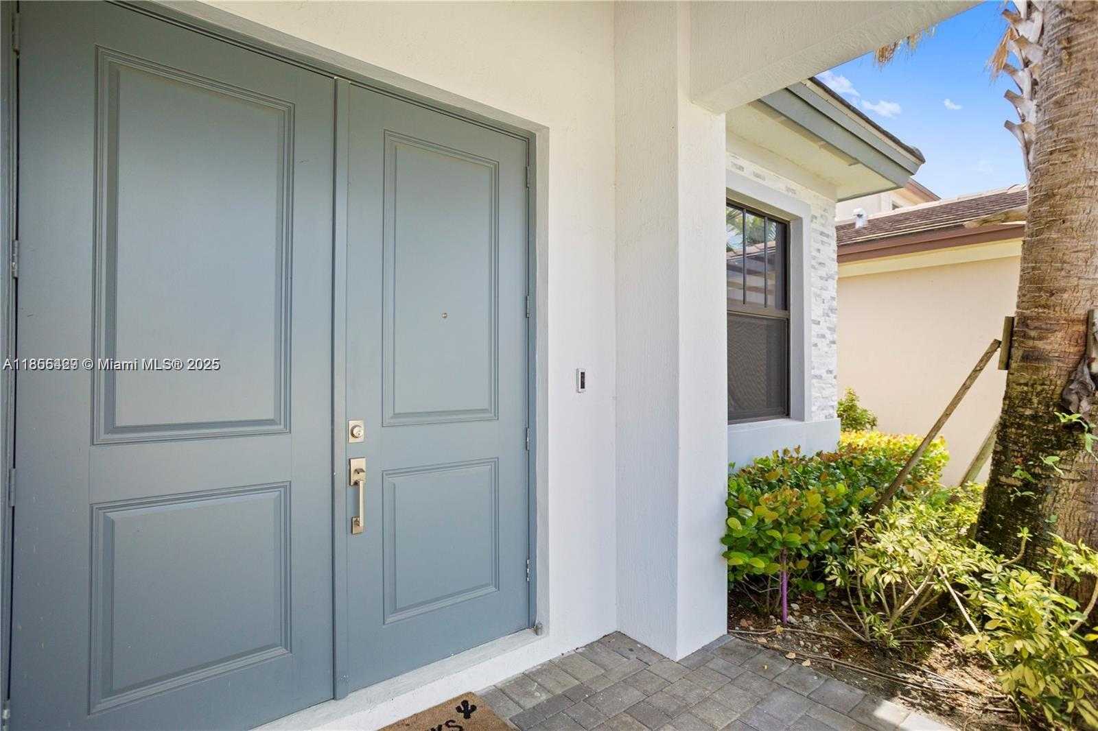 Small Image of 4407 SOUTH WEST 175TH AVE, Miramar Number 4