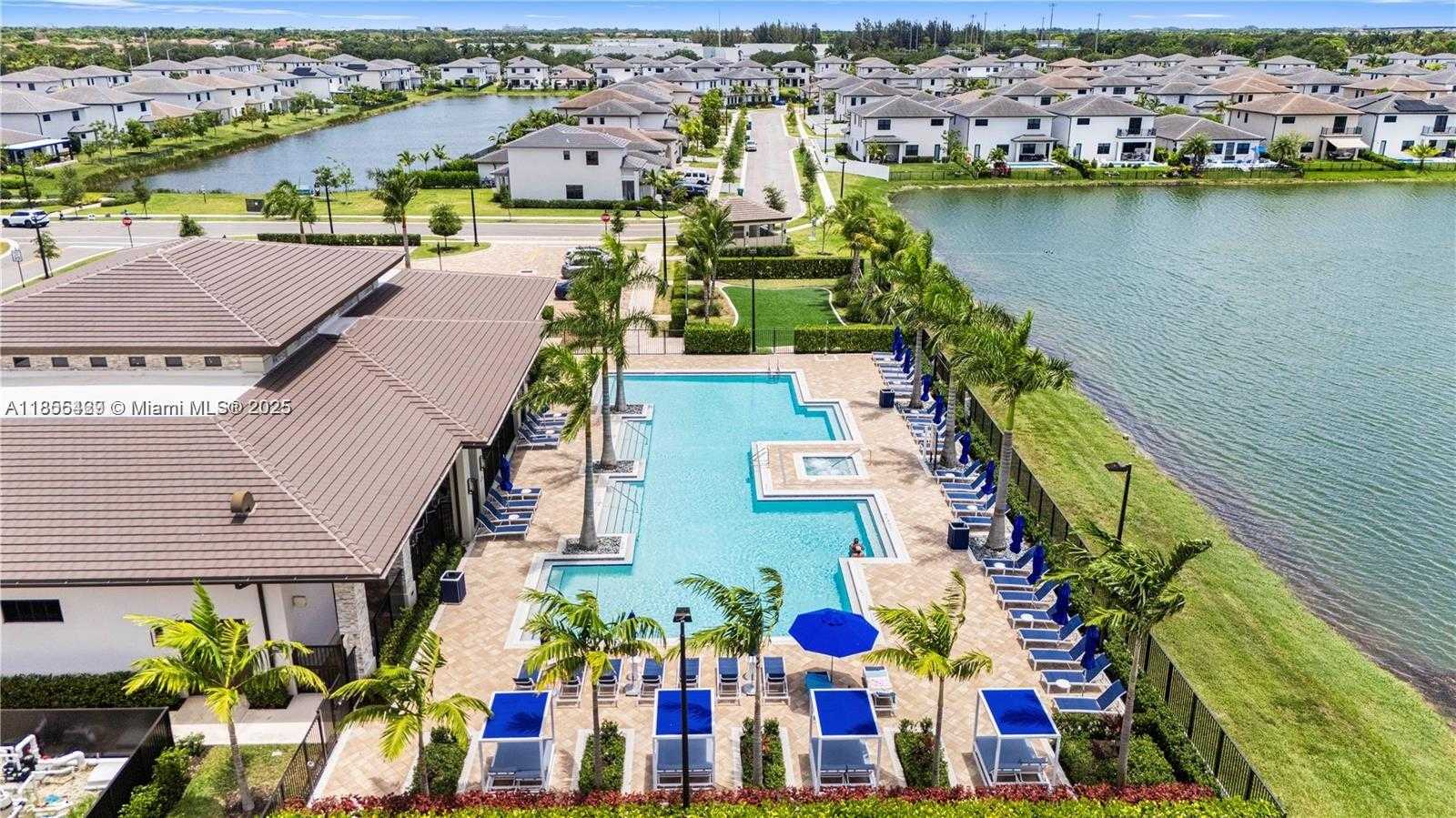 Small Image of 4407 SOUTH WEST 175TH AVE, Miramar Number 40