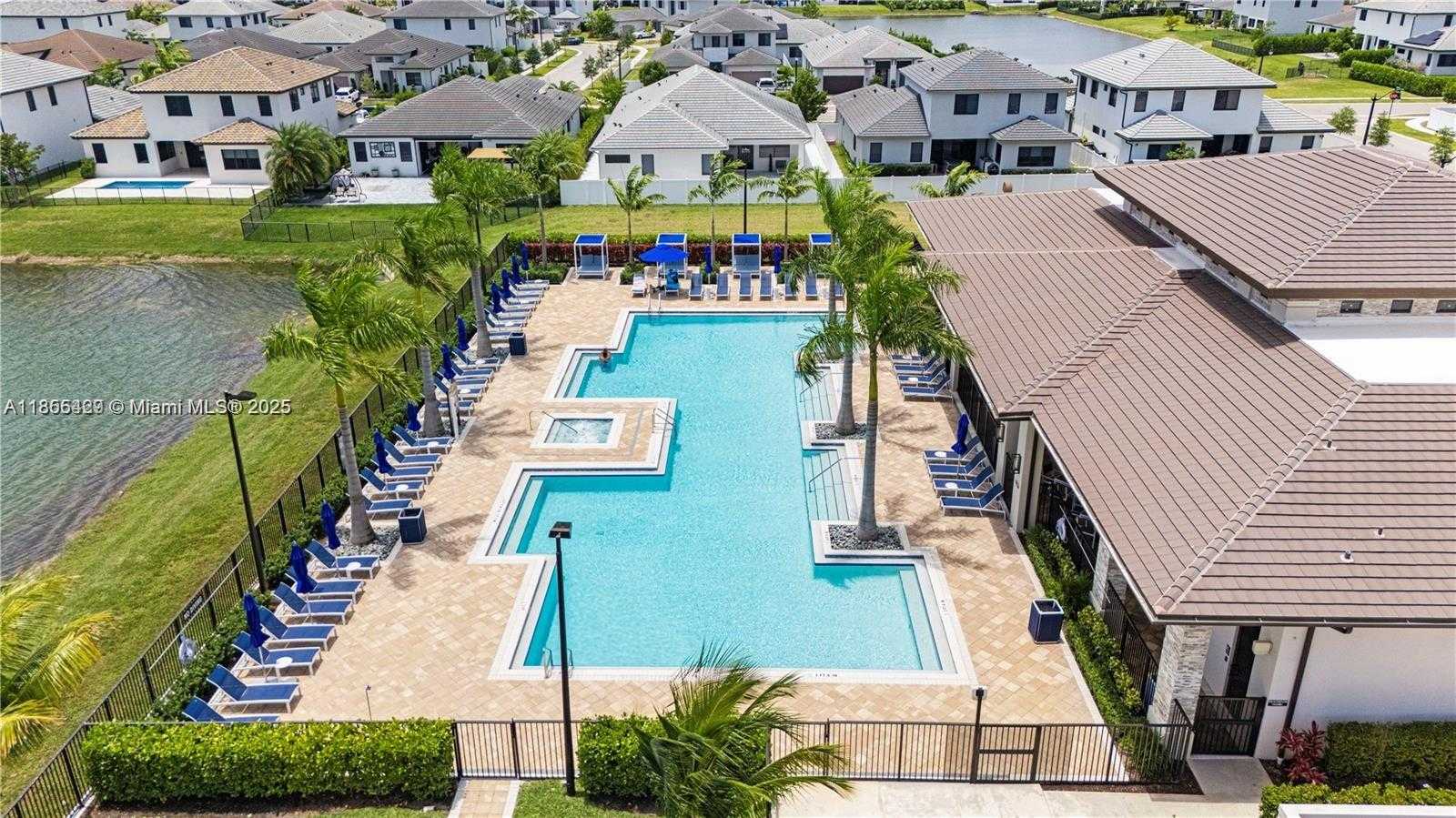 Small Image of 4407 SOUTH WEST 175TH AVE, Miramar Number 43