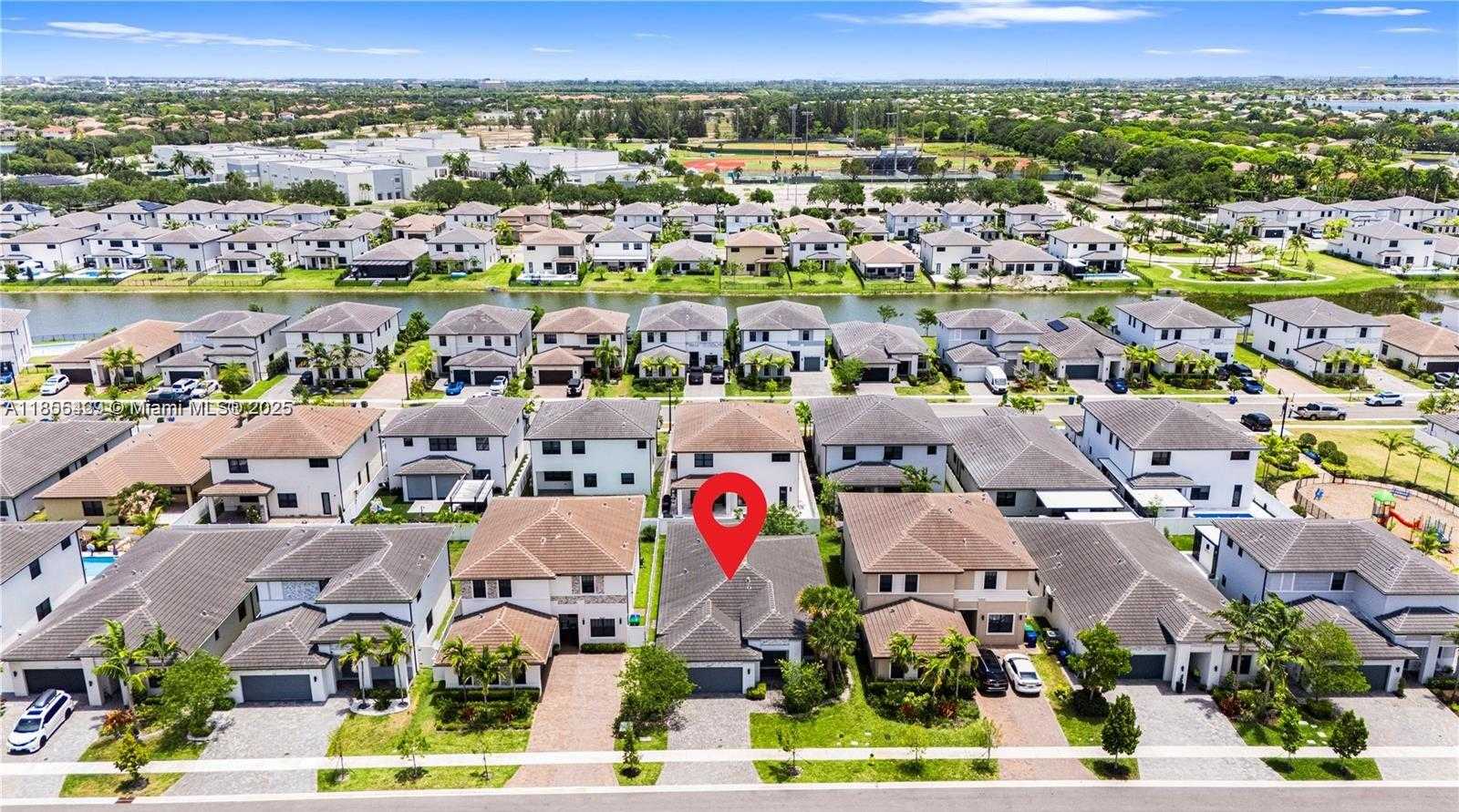 Small Image of 4407 SOUTH WEST 175TH AVE, Miramar Number 48