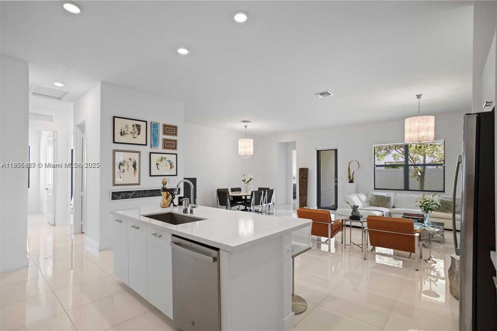Small Image of 4407 SOUTH WEST 175TH AVE, Miramar Number 7