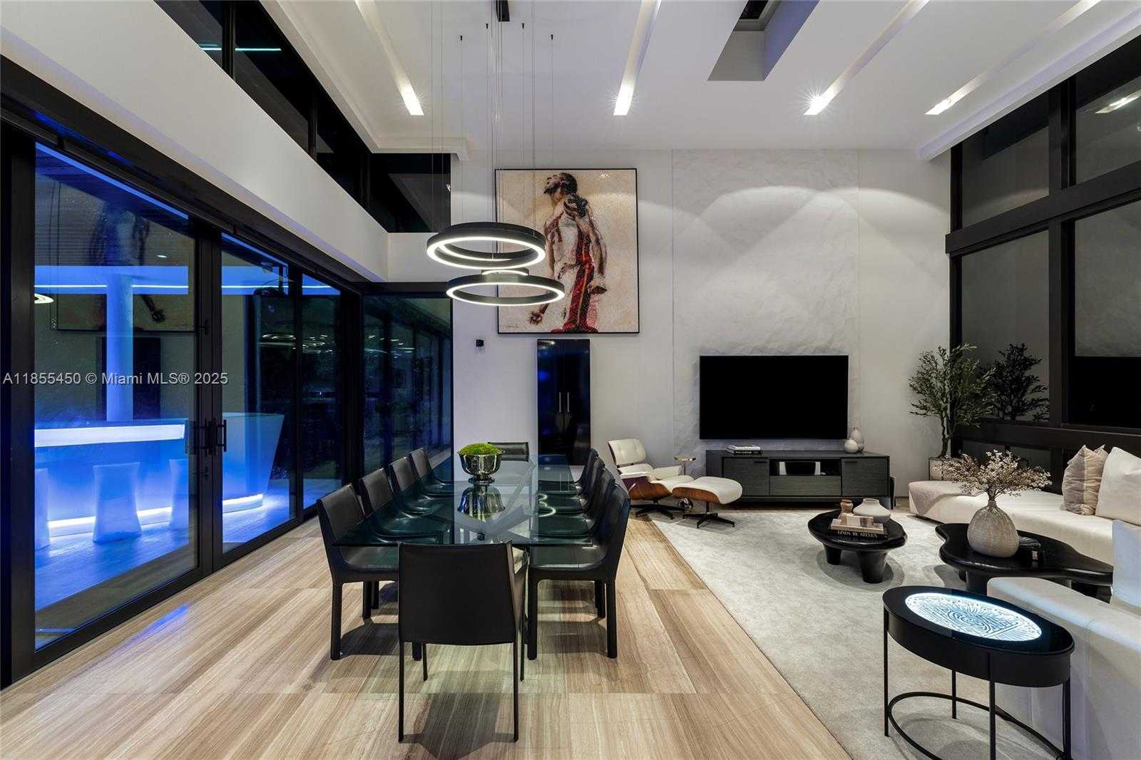 Small Image of 528 LAKEVIEW CT, Miami Beach Number 26