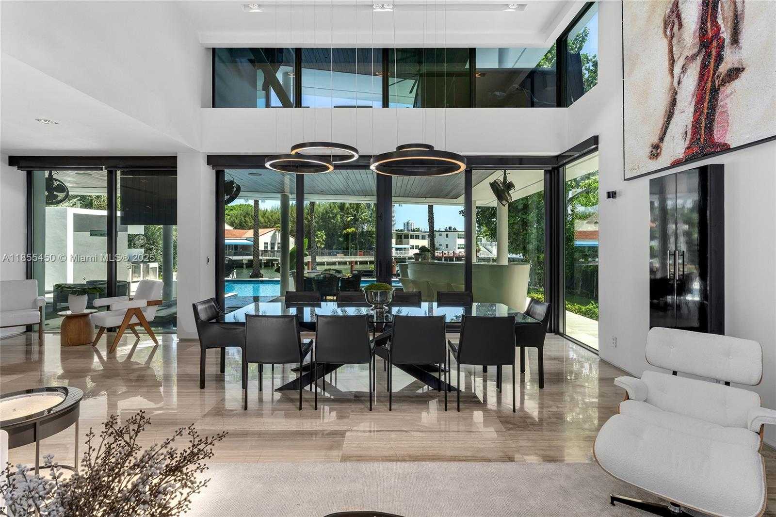 Small Image of 528 LAKEVIEW CT, Miami Beach Number 31