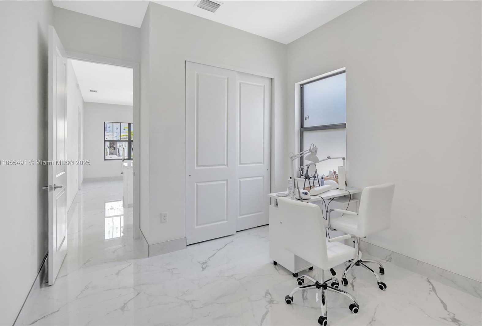 Small Image of 4520 SOUTH WEST 173RD AVE, Miramar Number 18