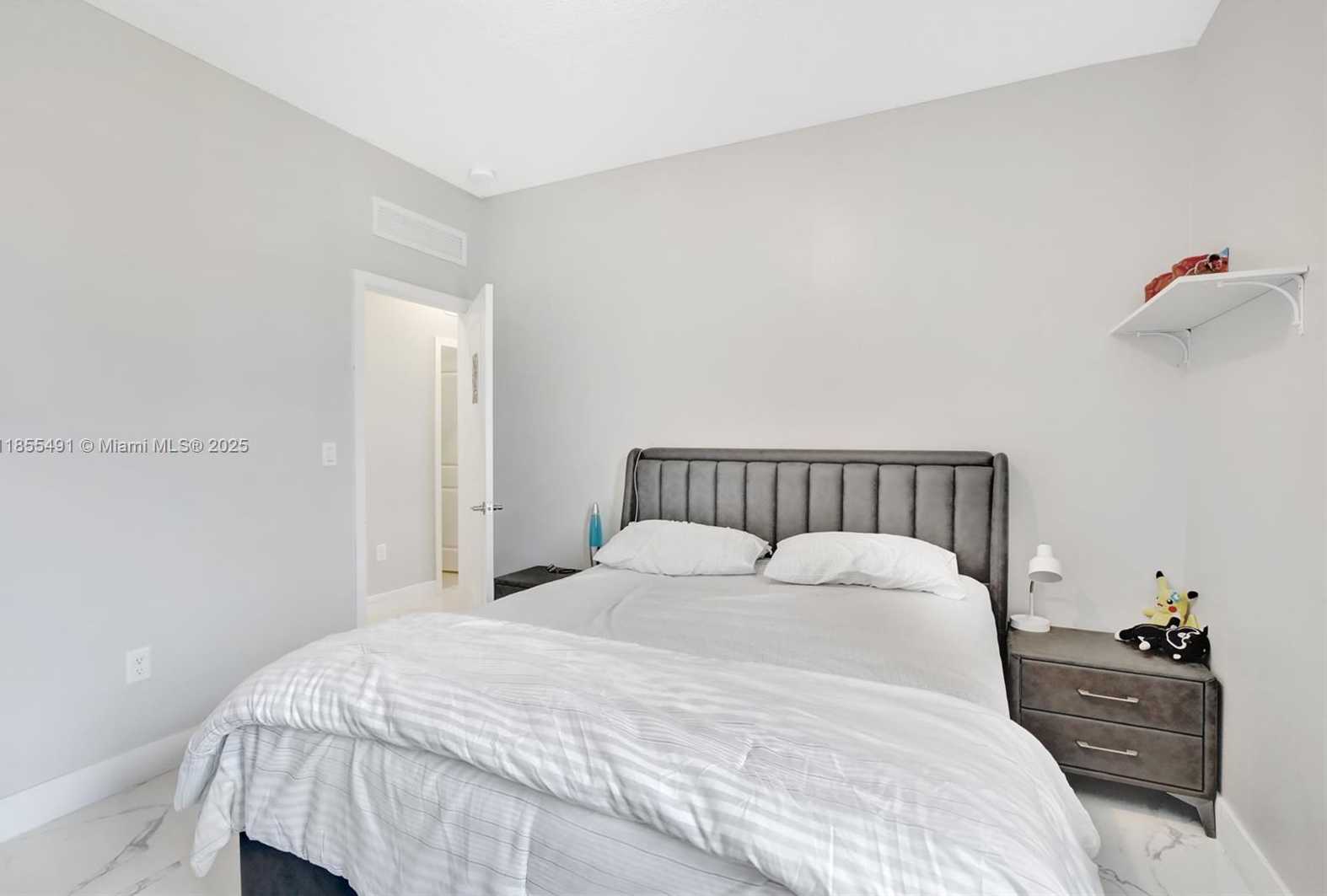 Small Image of 4520 SOUTH WEST 173RD AVE, Miramar Number 44