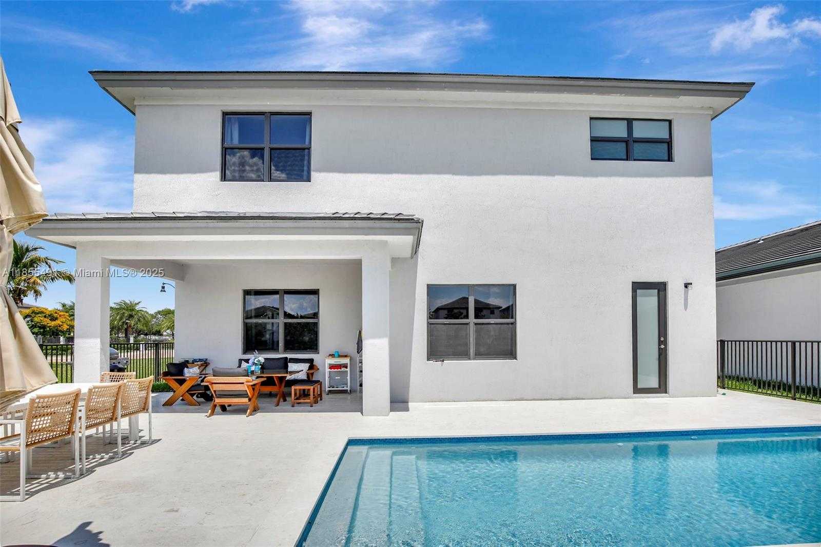 Small Image of 4520 SOUTH WEST 173RD AVE, Miramar Number 51