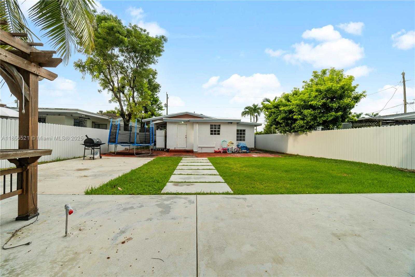 Small Image of 7230 NORTH WEST 5TH ST, Miami Number 20
