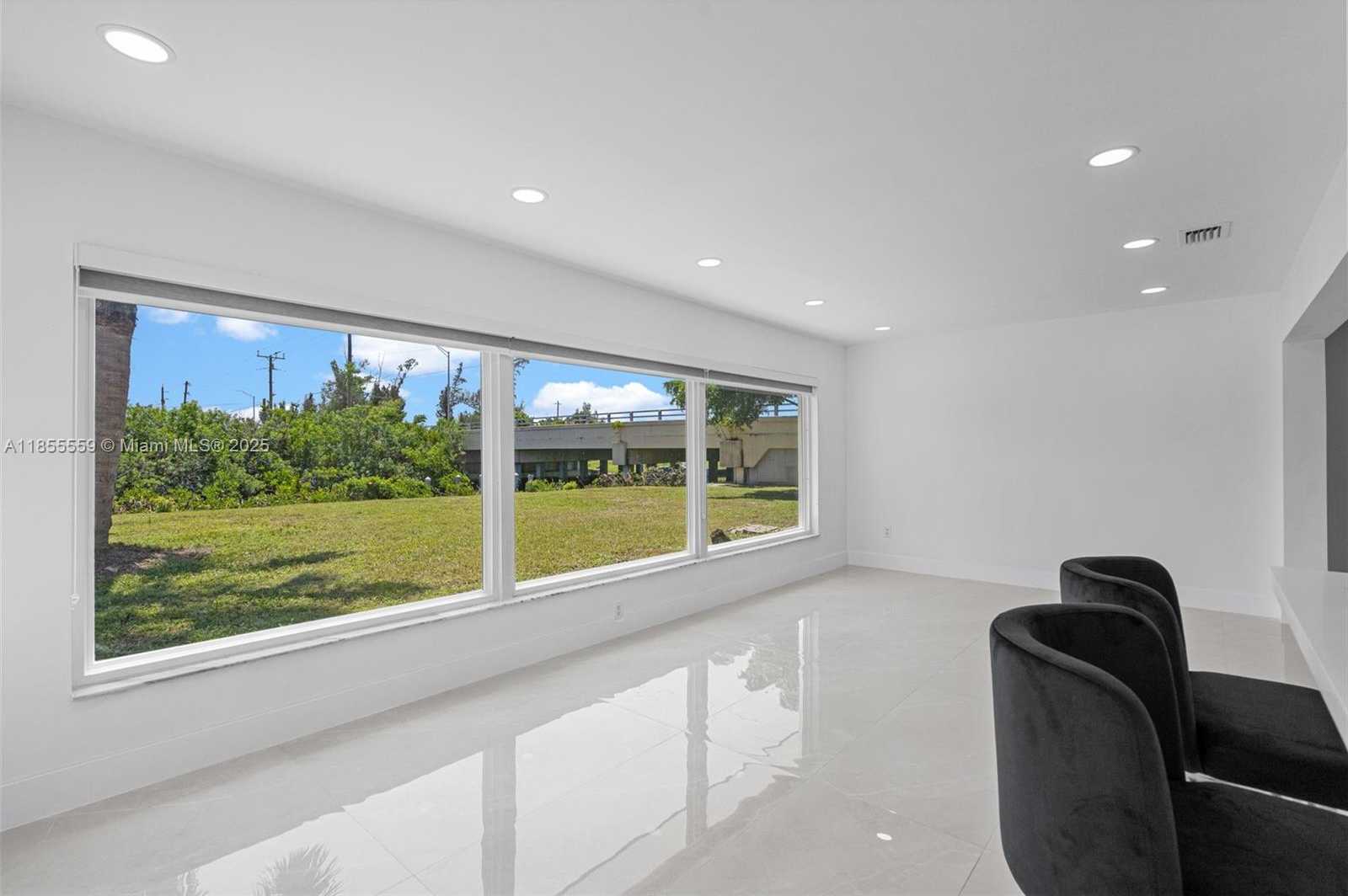 Small Image of 3120 MAGNOLIA WAY, Punta Gorda Number 14