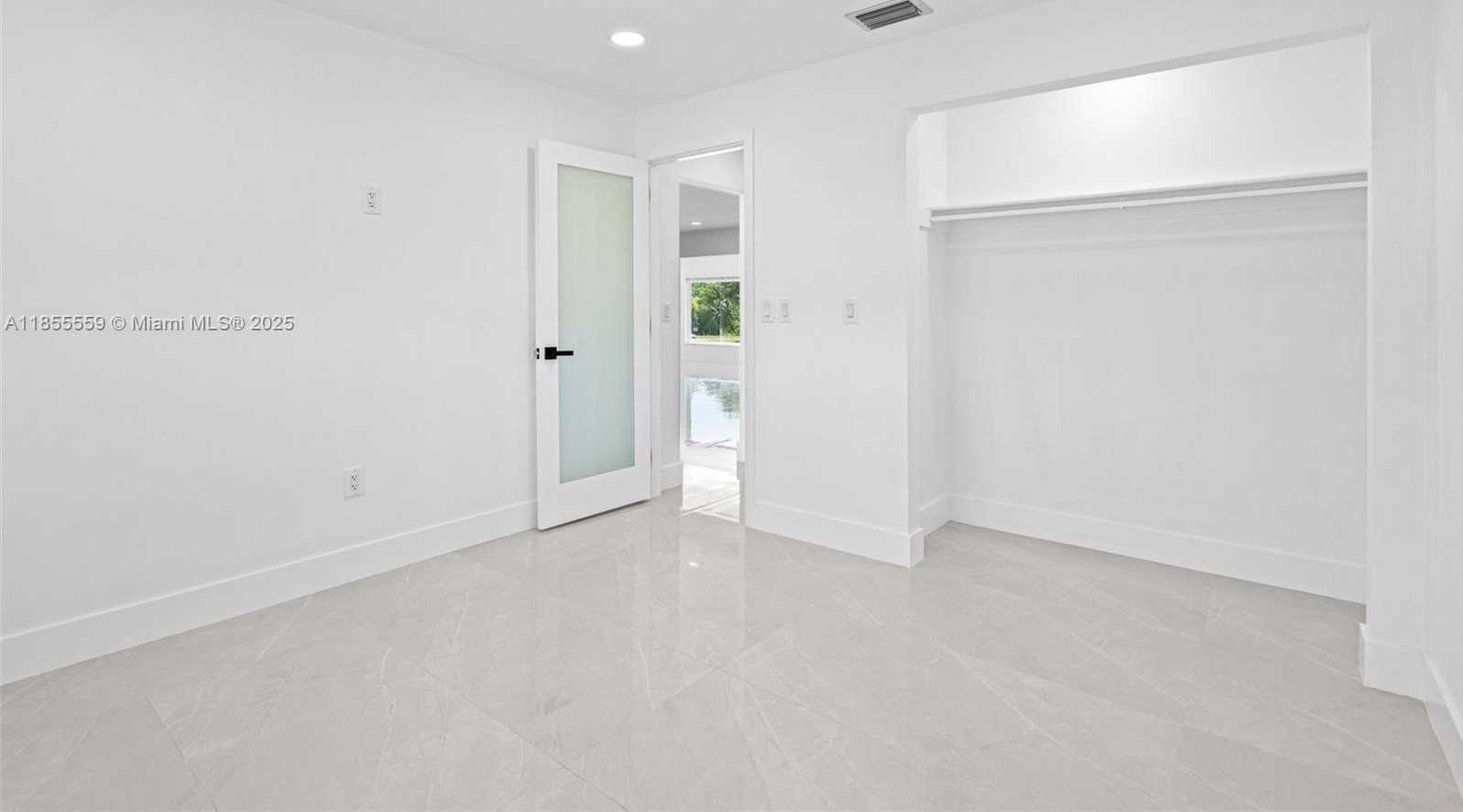 Small Image of 3120 MAGNOLIA WAY, Punta Gorda Number 26