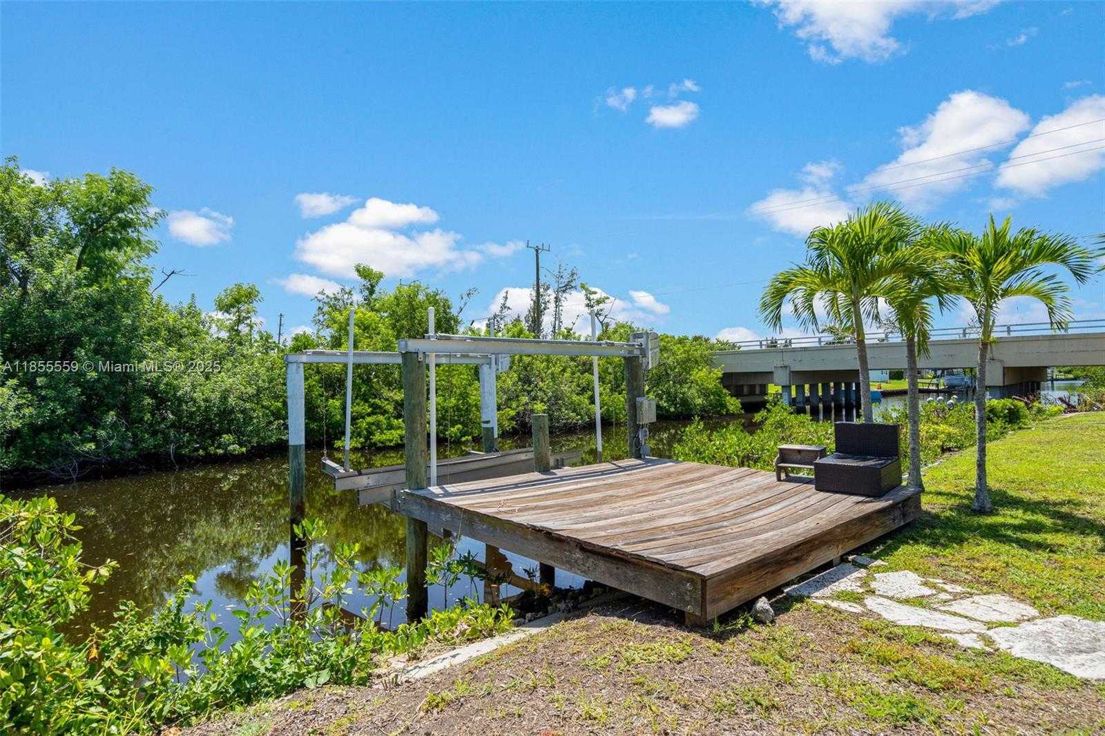 Small Image of 3120 MAGNOLIA WAY, Punta Gorda Number 34