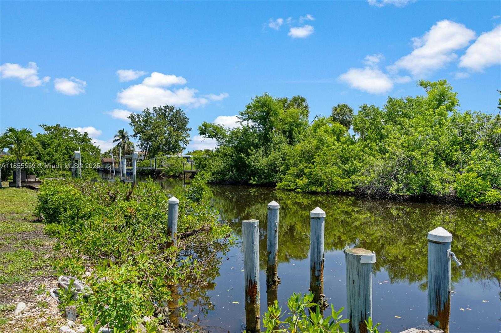 Small Image of 3120 MAGNOLIA WAY, Punta Gorda Number 42