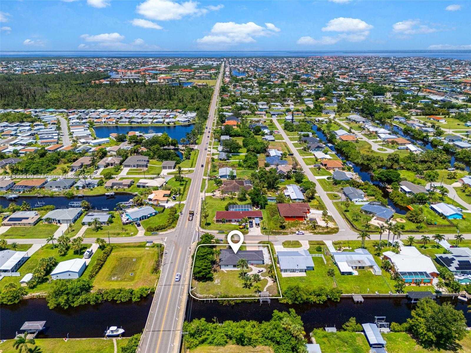 Small Image of 3120 MAGNOLIA WAY, Punta Gorda Number 48
