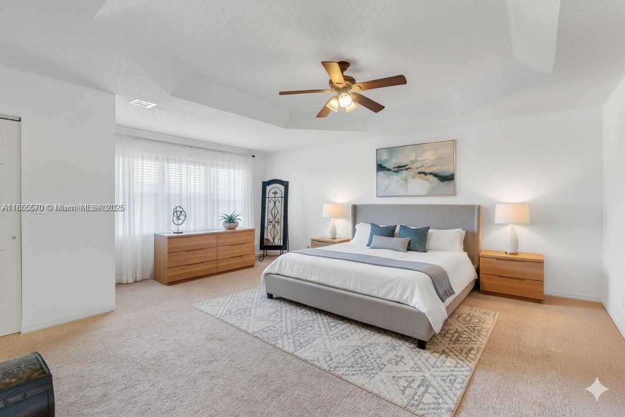 Small Image of 17915 SOUTH WEST 33RD ST, Miramar Number 11