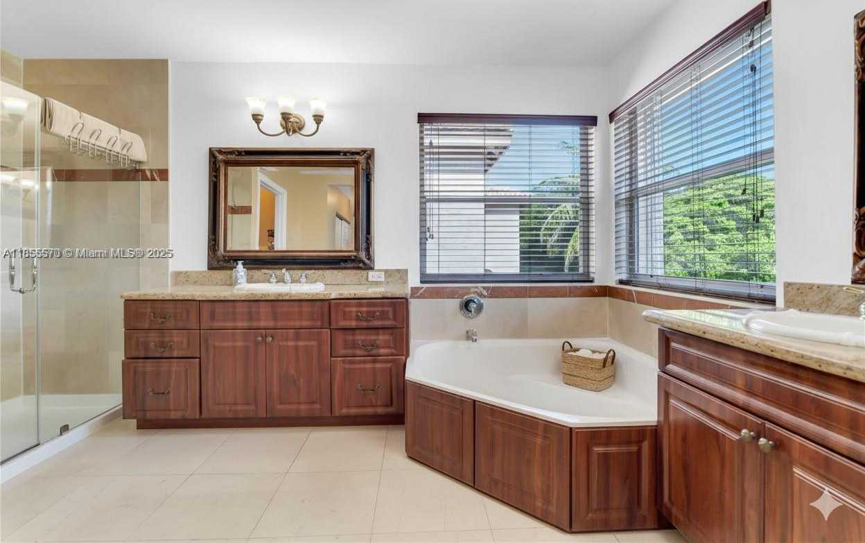 Small Image of 17915 SOUTH WEST 33RD ST, Miramar Number 12