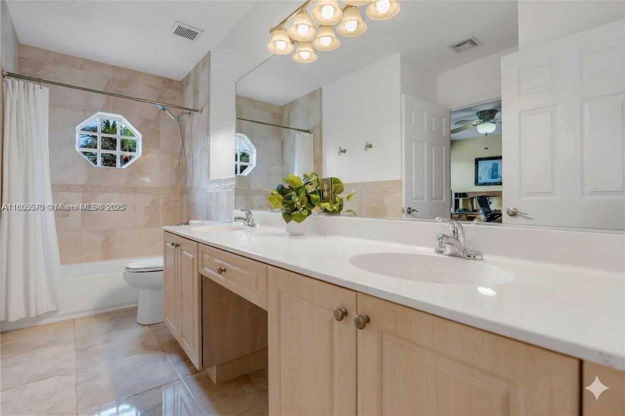 Small Image of 17915 SOUTH WEST 33RD ST, Miramar Number 16