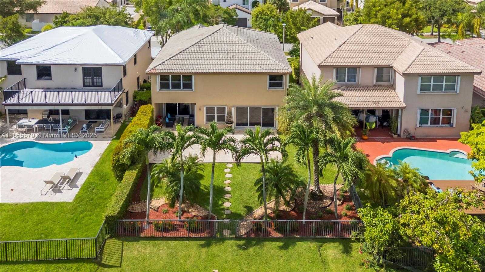 Small Image of 17915 SOUTH WEST 33RD ST, Miramar Number 27