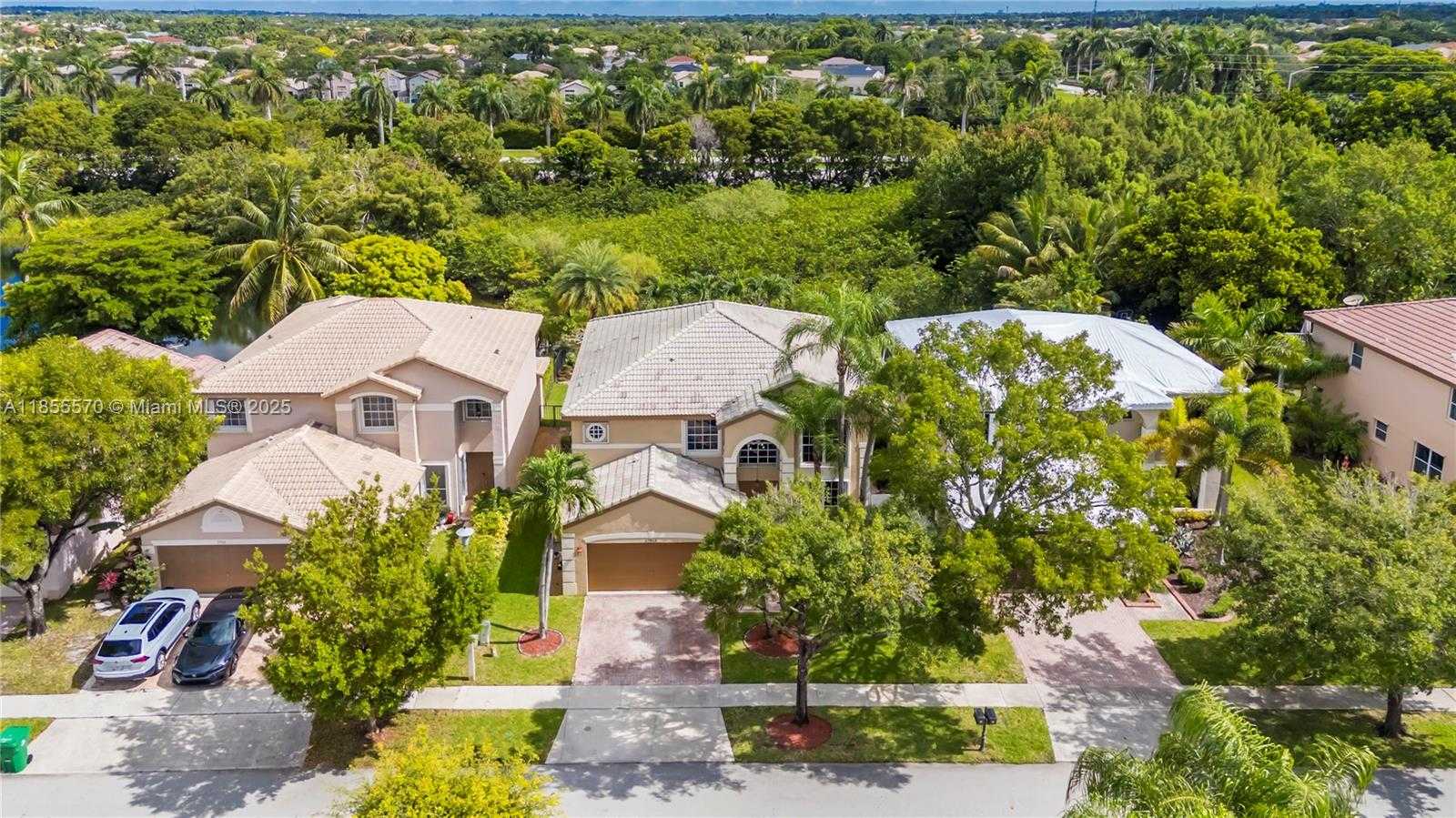Small Image of 17915 SOUTH WEST 33RD ST, Miramar Number 32