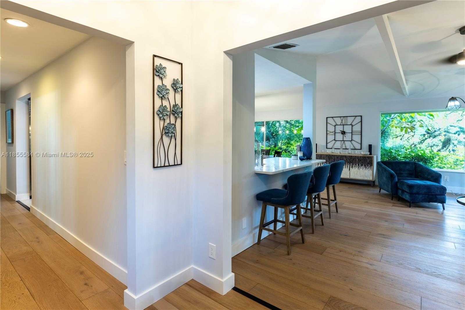 Small Image of 18220 ELMWOOD DR, Other City - In The State Of Florida Number 14