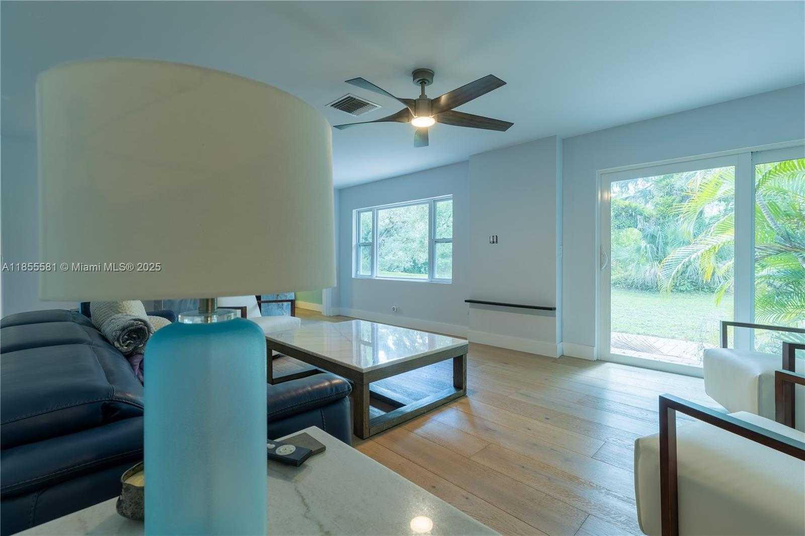 Small Image of 18220 ELMWOOD DR, Other City - In The State Of Florida Number 46