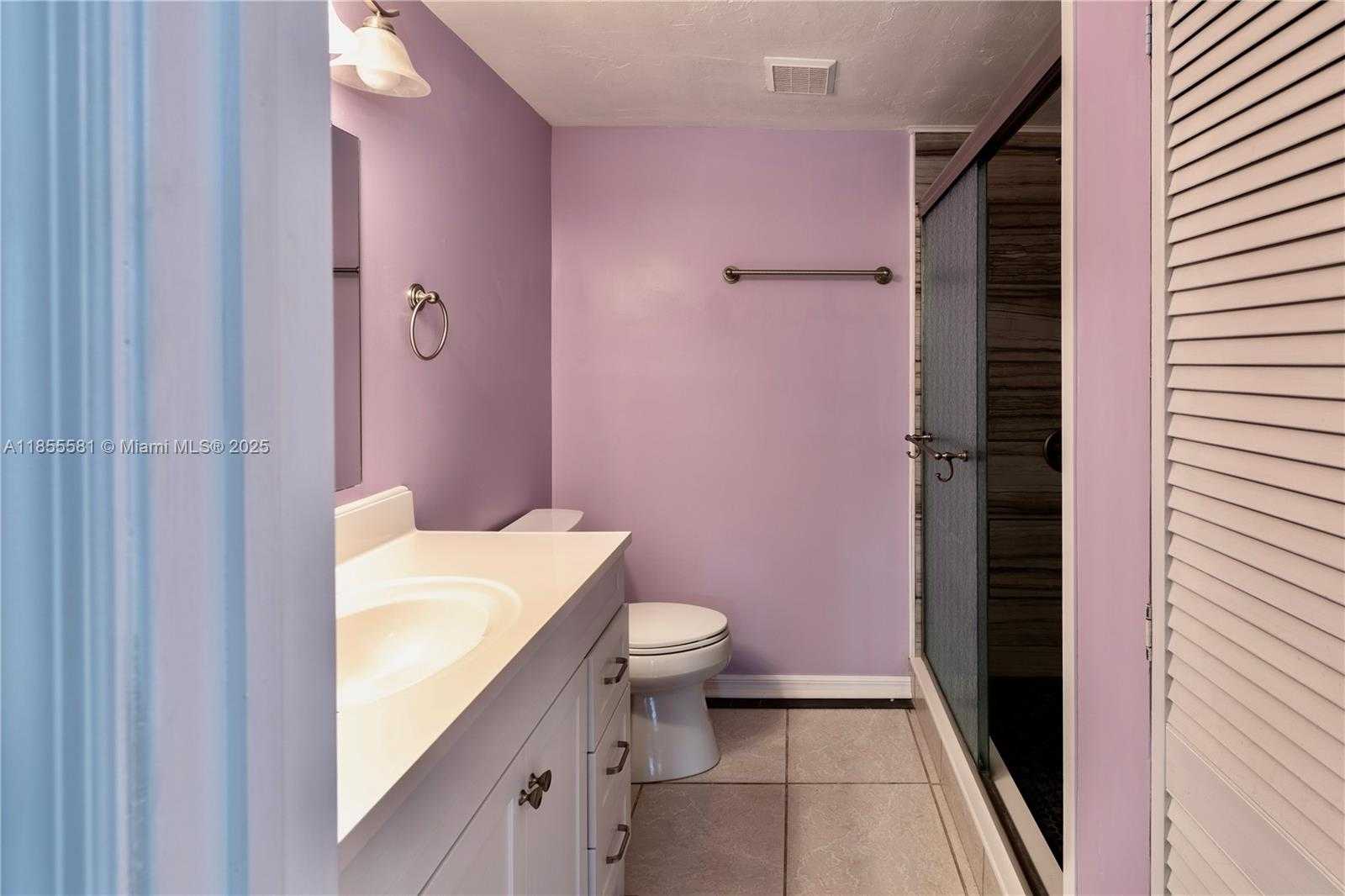 Small Image of 18220 ELMWOOD DR, Other City - In The State Of Florida Number 53