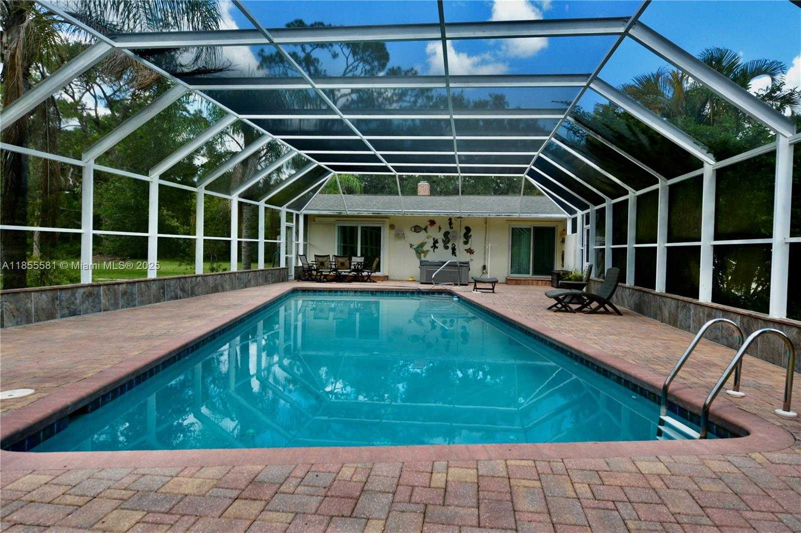 Small Image of 18220 ELMWOOD DR, Other City - In The State Of Florida Number 66