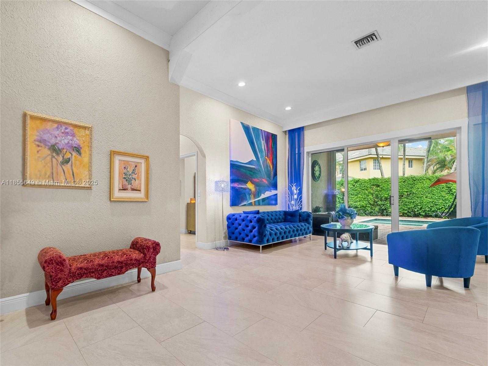 Small Image of 1487 BLUE JAY CIR, Weston Number 4