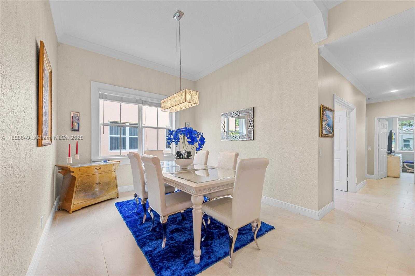 Small Image of 1487 BLUE JAY CIR, Weston Number 6