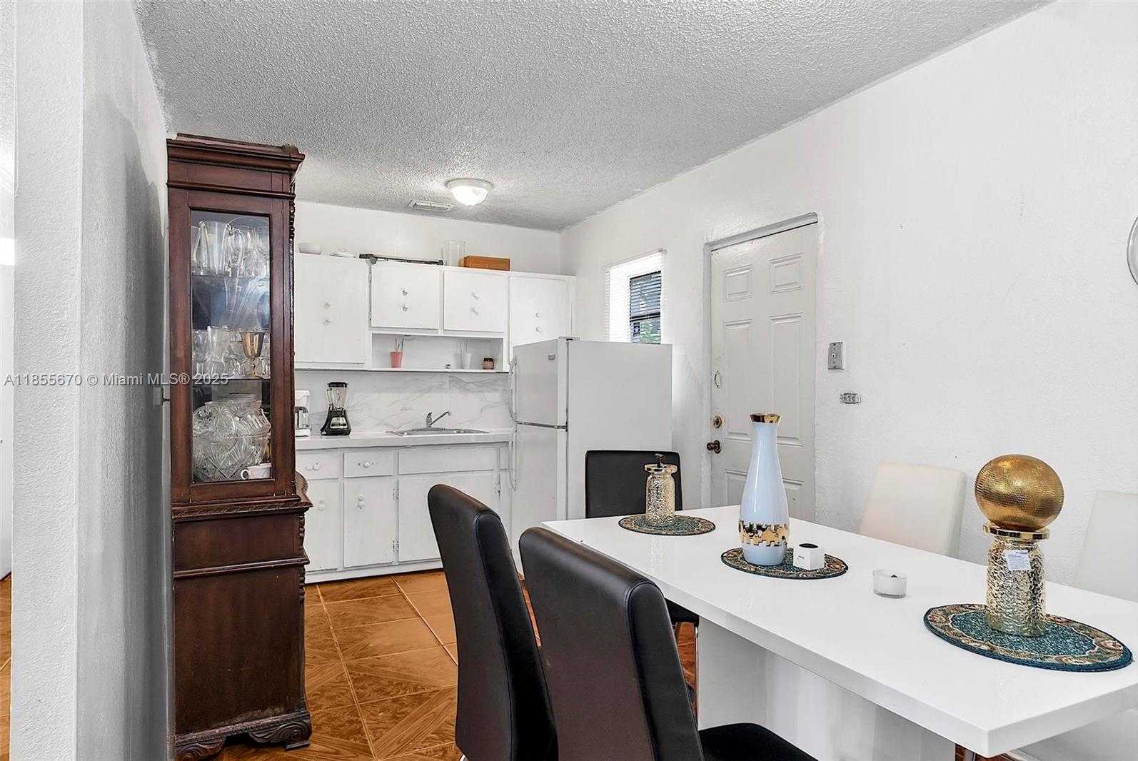 Small Image of 2900 NORTH WEST 164TH ST, Miami Gardens Number 12